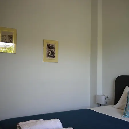 Apartment Nelli's Near The Airport, Sea And Port